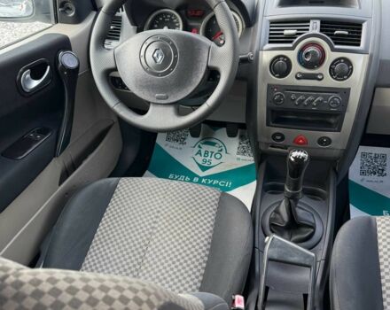 Синий Рено Меган, объемом двигателя 1.4 л и пробегом 198 тыс. км за 5300 $, фото 7 на Automoto.ua