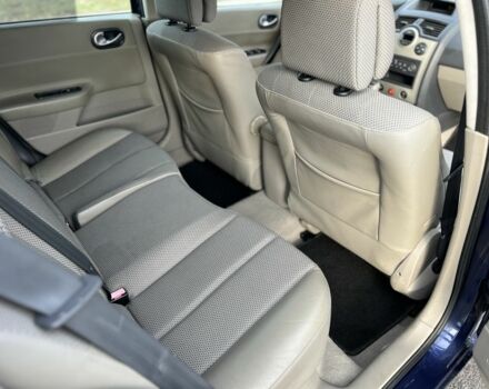 Синій Рено Меган, об'ємом двигуна 1.6 л та пробігом 225 тис. км за 5250 $, фото 17 на Automoto.ua