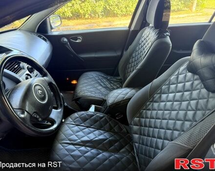Синий Рено Меган, объемом двигателя 1.6 л и пробегом 220 тыс. км за 4000 $, фото 9 на Automoto.ua