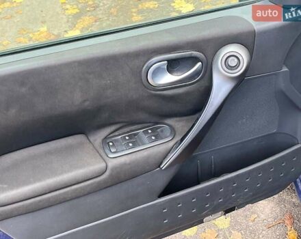 Синій Рено Меган, об'ємом двигуна 1.4 л та пробігом 229 тис. км за 4790 $, фото 12 на Automoto.ua