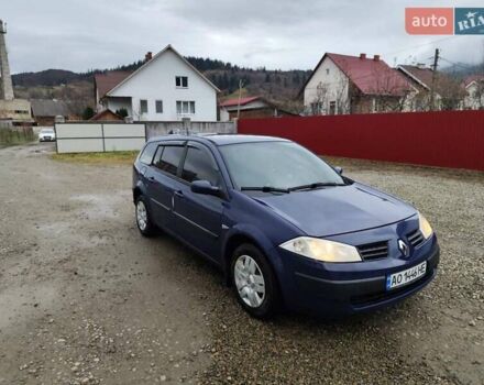Синий Рено Меган, объемом двигателя 1.46 л и пробегом 304 тыс. км за 4200 $, фото 3 на Automoto.ua
