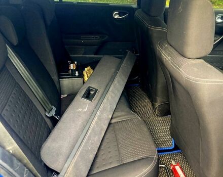 Синий Рено Меган, объемом двигателя 1.6 л и пробегом 0 тыс. км за 2000 $, фото 2 на Automoto.ua