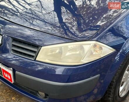 Синій Рено Меган, об'ємом двигуна 1.4 л та пробігом 229 тис. км за 4790 $, фото 10 на Automoto.ua