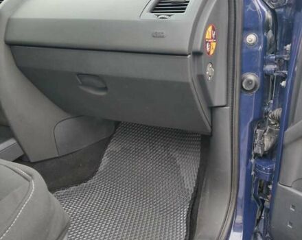 Синій Рено Меган, об'ємом двигуна 1.6 л та пробігом 189 тис. км за 4700 $, фото 23 на Automoto.ua