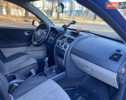 Синий Рено Меган, объемом двигателя 1.5 л и пробегом 304 тыс. км за 3900 $, фото 13 на Automoto.ua