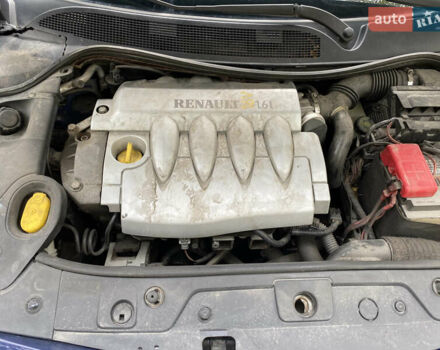 Синий Рено Меган, объемом двигателя 1.6 л и пробегом 198 тыс. км за 5500 $, фото 10 на Automoto.ua