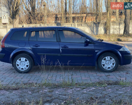Синий Рено Меган, объемом двигателя 1.5 л и пробегом 304 тыс. км за 3900 $, фото 3 на Automoto.ua