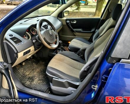 Синий Рено Меган, объемом двигателя 1.9 л и пробегом 242 тыс. км за 3800 $, фото 7 на Automoto.ua
