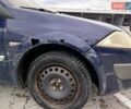Синий Рено Меган, объемом двигателя 2 л и пробегом 290 тыс. км за 2000 $, фото 3 на Automoto.ua