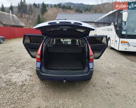 Синий Рено Меган, объемом двигателя 1.46 л и пробегом 304 тыс. км за 4200 $, фото 12 на Automoto.ua