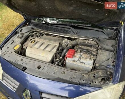 Синий Рено Меган, объемом двигателя 2 л и пробегом 260 тыс. км за 5500 $, фото 21 на Automoto.ua