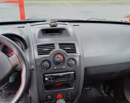 Рено Меган 2005 в Луцке на Automoto.ua Синий Рено Меган, объемом двигателя 1.5 л и пробегом 245 тыс. км за 4000 $, фото 12 на Automoto.ua