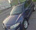 Синій Рено Меган, об'ємом двигуна 1.9 л та пробігом 300 тис. км за 3750 $, фото 1 на Automoto.ua
