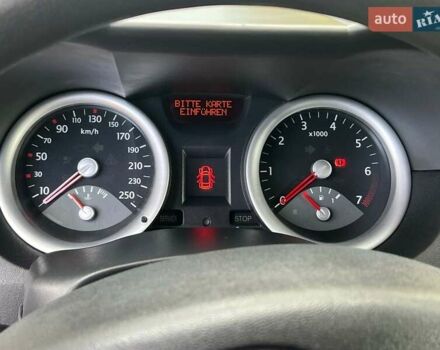 Синій Рено Меган, об'ємом двигуна 1.4 л та пробігом 229 тис. км за 4790 $, фото 23 на Automoto.ua