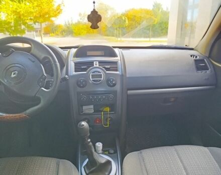 Синий Рено Меган, объемом двигателя 0 л и пробегом 280 тыс. км за 4100 $, фото 7 на Automoto.ua