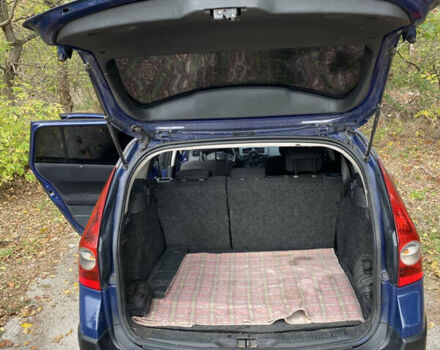 Синий Рено Меган, объемом двигателя 1.6 л и пробегом 198 тыс. км за 5500 $, фото 8 на Automoto.ua