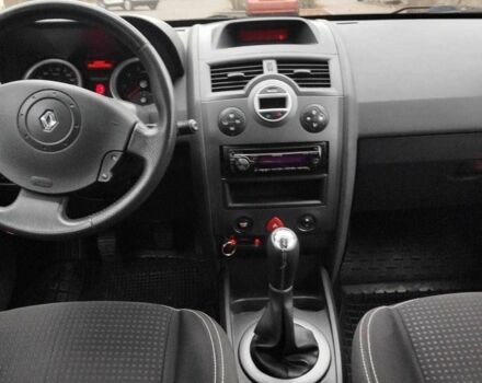 Синий Рено Меган, объемом двигателя 0 л и пробегом 230 тыс. км за 5900 $, фото 4 на Automoto.ua
