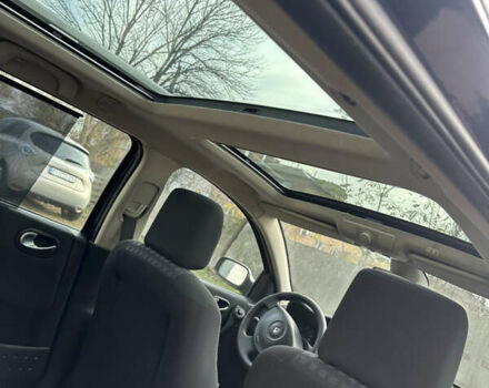 Синий Рено Меган, объемом двигателя 1.6 л и пробегом 213 тыс. км за 5350 $, фото 12 на Automoto.ua