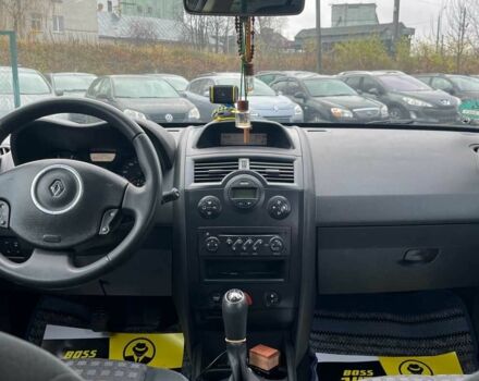 Синий Рено Меган, объемом двигателя 1.6 л и пробегом 227 тыс. км за 4800 $, фото 8 на Automoto.ua