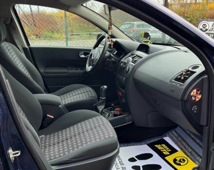 Синий Рено Меган, объемом двигателя 1.6 л и пробегом 227 тыс. км за 4800 $, фото 18 на Automoto.ua