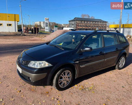 Рено Меган 2006 в Киеве на Automoto.ua Синий Рено Меган, объемом двигателя 1.46 л и пробегом 380 тыс. км за 5400 $, фото 1 на Automoto.ua