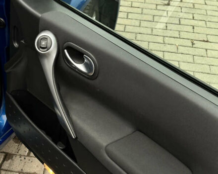 Синій Рено Меган, об'ємом двигуна 1.6 л та пробігом 164 тис. км за 5950 $, фото 23 на Automoto.ua