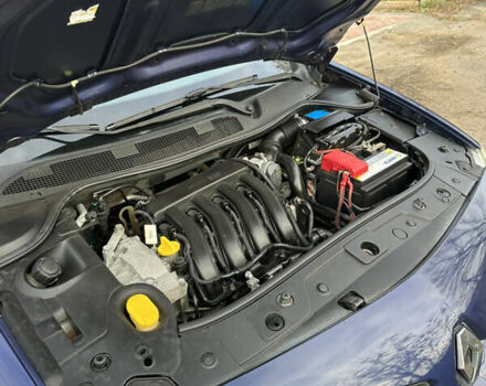 Синий Рено Меган, объемом двигателя 1.6 л и пробегом 213 тыс. км за 5350 $, фото 19 на Automoto.ua