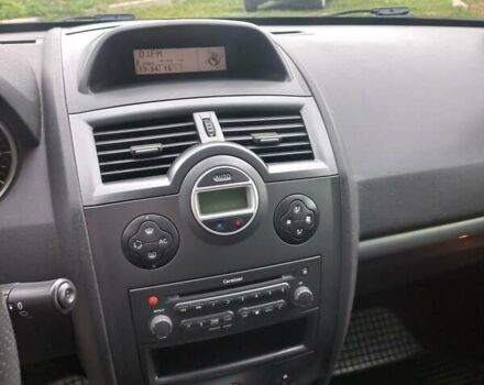 Синий Рено Меган, объемом двигателя 1.6 л и пробегом 213 тыс. км за 5700 $, фото 48 на Automoto.ua