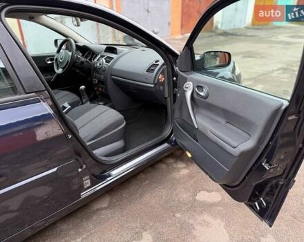 Синий Рено Меган, объемом двигателя 1.6 л и пробегом 151 тыс. км за 5900 $, фото 107 на Automoto.ua