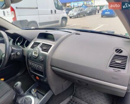 Синий Рено Меган, объемом двигателя 1.6 л и пробегом 307 тыс. км за 5300 $, фото 21 на Automoto.ua