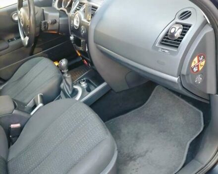 Синій Рено Меган, об'ємом двигуна 2 л та пробігом 223 тис. км за 5600 $, фото 11 на Automoto.ua