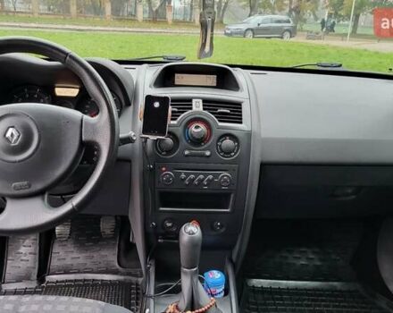 Синій Рено Меган, об'ємом двигуна 1.6 л та пробігом 249 тис. км за 5550 $, фото 29 на Automoto.ua