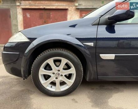 Синий Рено Меган, объемом двигателя 1.6 л и пробегом 151 тыс. км за 5900 $, фото 18 на Automoto.ua