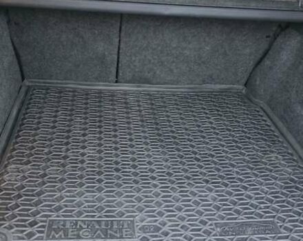 Синій Рено Меган, об'ємом двигуна 1.6 л та пробігом 248 тис. км за 5300 $, фото 11 на Automoto.ua