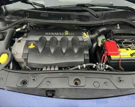 Синий Рено Меган, объемом двигателя 1.6 л и пробегом 223 тыс. км за 5500 $, фото 4 на Automoto.ua