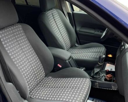 Синий Рено Меган, объемом двигателя 1.6 л и пробегом 227 тыс. км за 4800 $, фото 14 на Automoto.ua