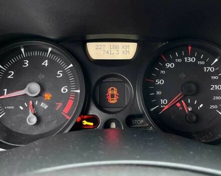 Синий Рено Меган, объемом двигателя 1.6 л и пробегом 227 тыс. км за 4800 $, фото 11 на Automoto.ua