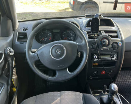 Синий Рено Меган, объемом двигателя 1.87 л и пробегом 369 тыс. км за 5200 $, фото 7 на Automoto.ua