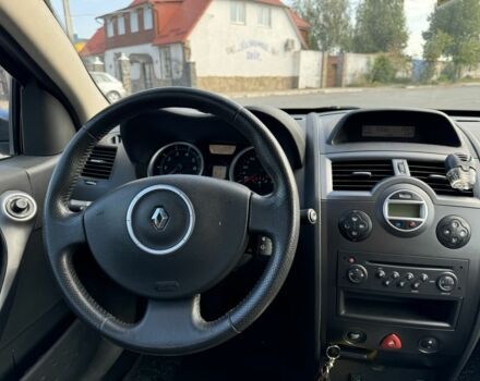 Синий Рено Меган, объемом двигателя 1.6 л и пробегом 235 тыс. км за 4444 $, фото 23 на Automoto.ua