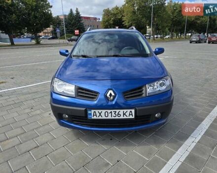 Синий Рено Меган, объемом двигателя 2 л и пробегом 245 тыс. км за 6300 $, фото 1 на Automoto.ua
