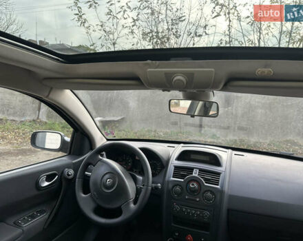 Синий Рено Меган, объемом двигателя 1.6 л и пробегом 213 тыс. км за 5350 $, фото 14 на Automoto.ua