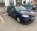 Синій Рено Меган, об'ємом двигуна 2 л та пробігом 329 тис. км за 4200 $, фото 2 на Automoto.ua