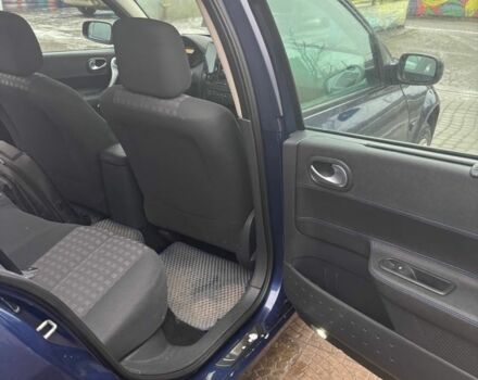 Синий Рено Меган, объемом двигателя 1.6 л и пробегом 223 тыс. км за 5500 $, фото 2 на Automoto.ua