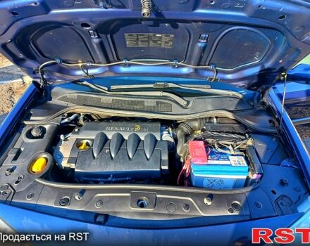 Синий Рено Меган, объемом двигателя 1.6 л и пробегом 261 тыс. км за 5100 $, фото 8 на Automoto.ua