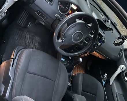 Синій Рено Меган, об'ємом двигуна 1.6 л та пробігом 30 тис. км за 4200 $, фото 17 на Automoto.ua