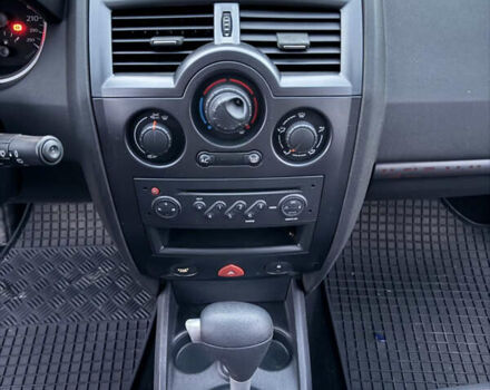 Синий Рено Меган, объемом двигателя 1.6 л и пробегом 191 тыс. км за 5400 $, фото 17 на Automoto.ua