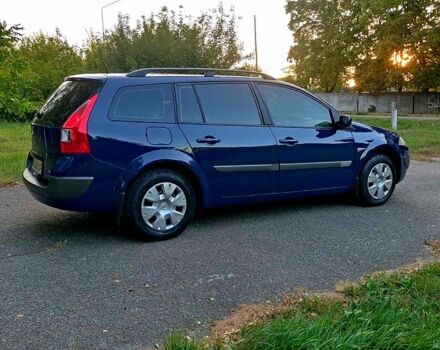 Синий Рено Меган, объемом двигателя 1.6 л и пробегом 218 тыс. км за 5500 $, фото 2 на Automoto.ua