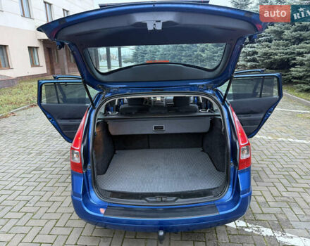 Синій Рено Меган, об'ємом двигуна 1.6 л та пробігом 208 тис. км за 5250 $, фото 23 на Automoto.ua