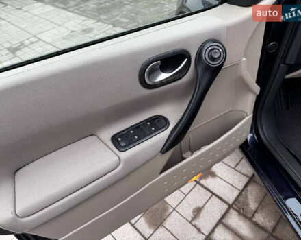 Синий Рено Меган, объемом двигателя 1.6 л и пробегом 184 тыс. км за 5500 $, фото 7 на Automoto.ua