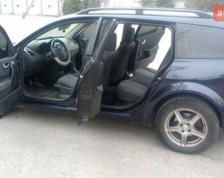 Синій Рено Меган, об'ємом двигуна 1.46 л та пробігом 350 тис. км за 4385 $, фото 16 на Automoto.ua